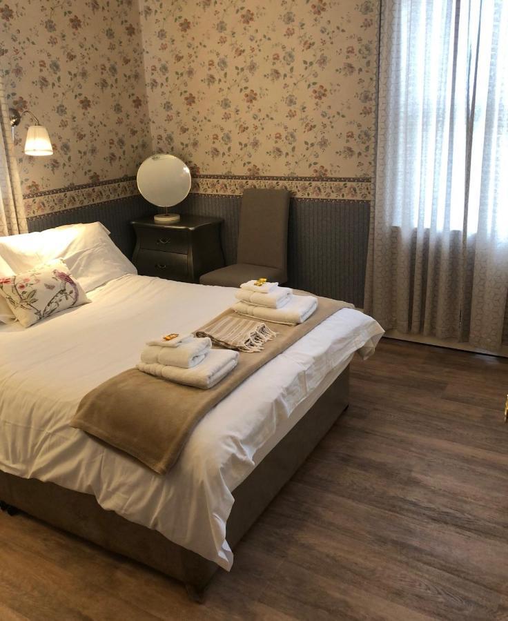 The Hutchinson Apartments Douglas Extérieur photo
