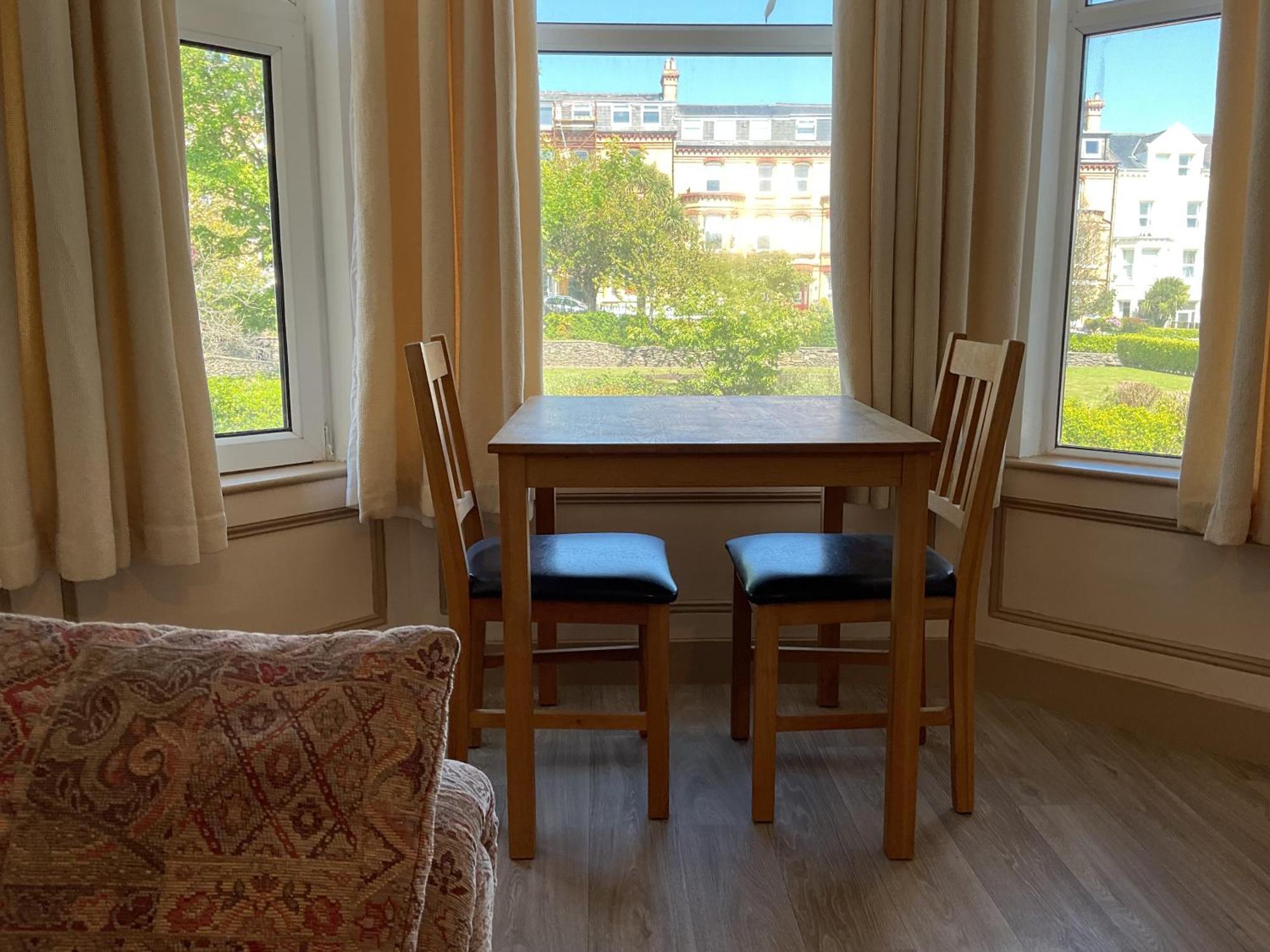 The Hutchinson Apartments Douglas Extérieur photo