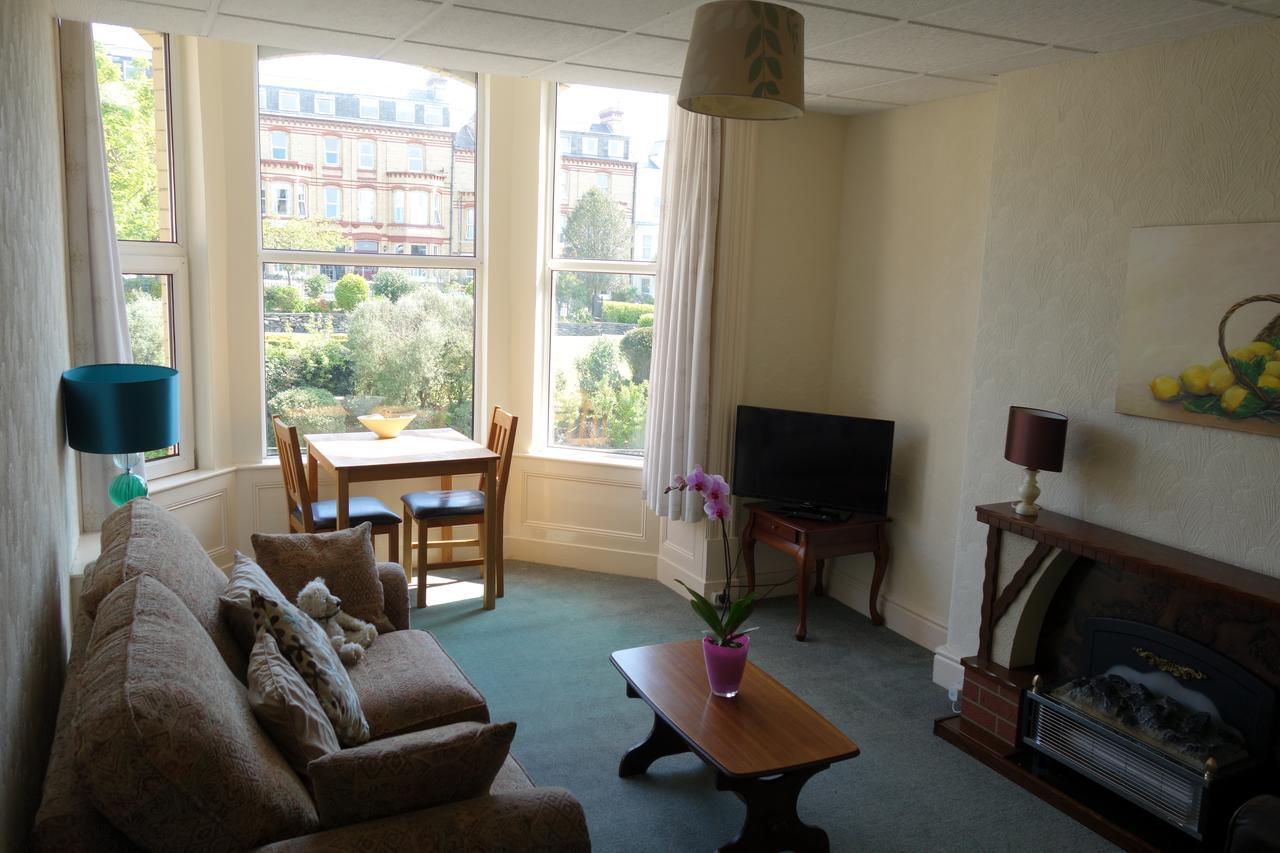 The Hutchinson Apartments Douglas Extérieur photo